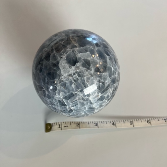 Crystal Sphere Display & Stand - Picture 2 of 9